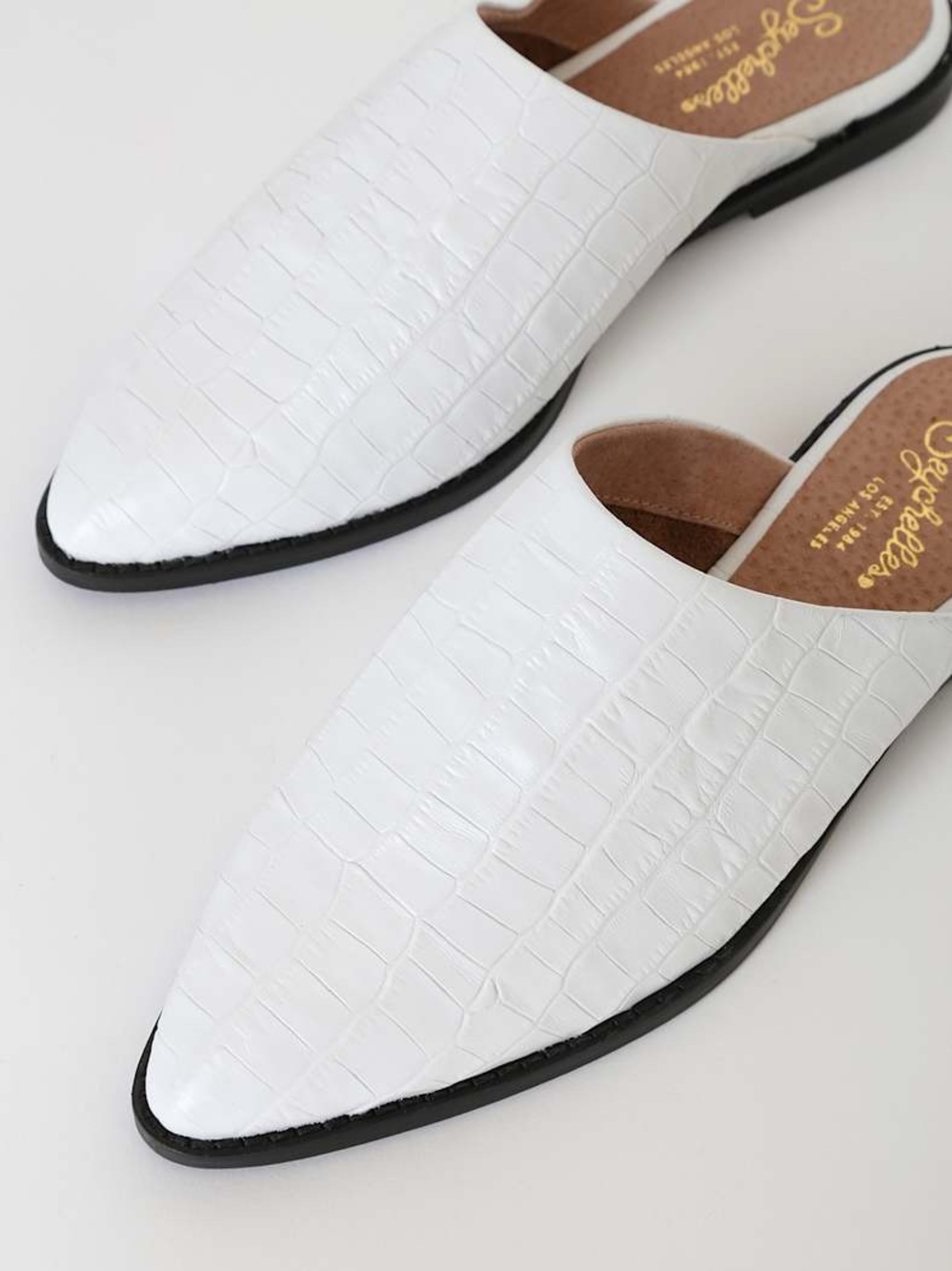 Seychelles Impersonate White Crocodile-Embossed Leather Pointed-Toe Mules